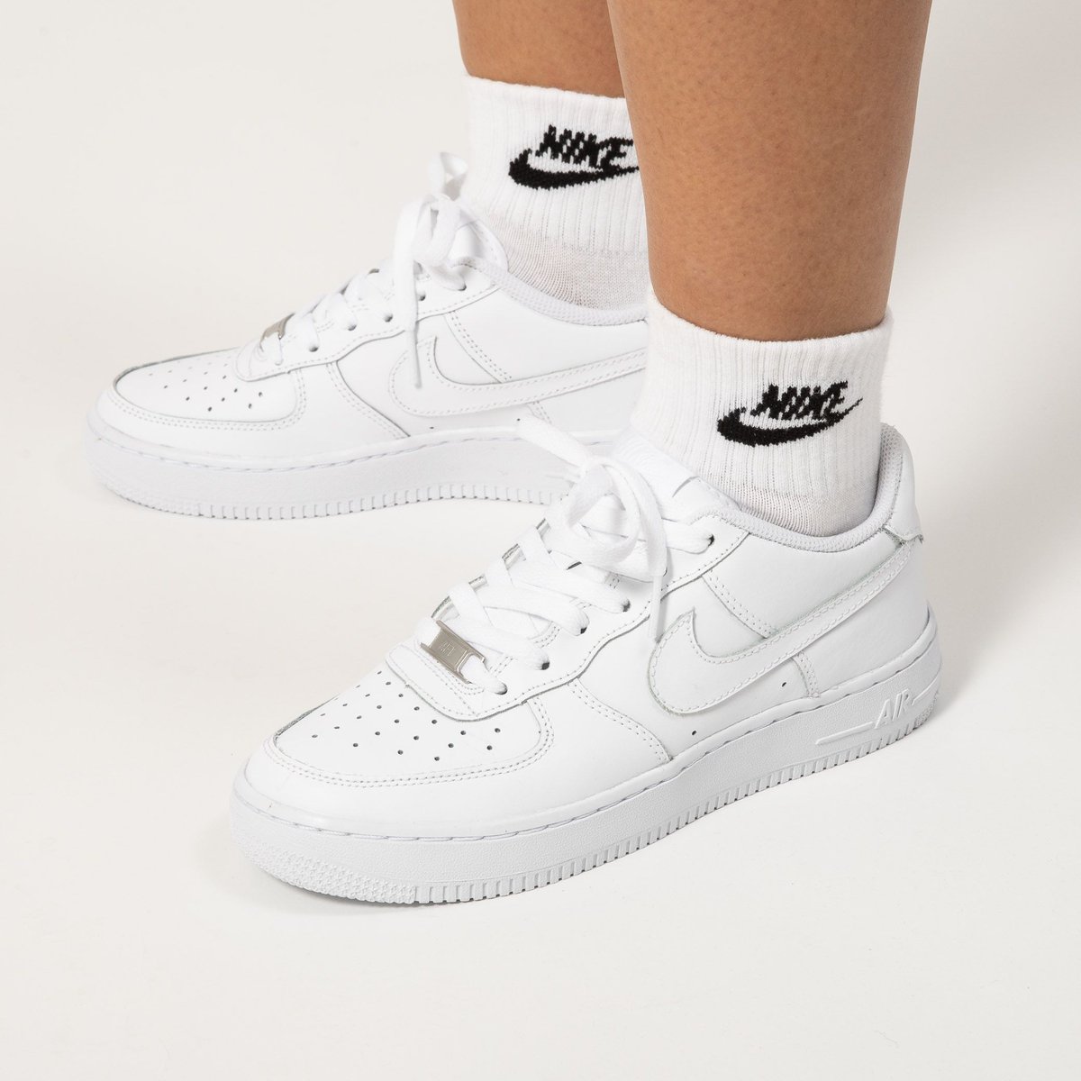 titolo nike air force