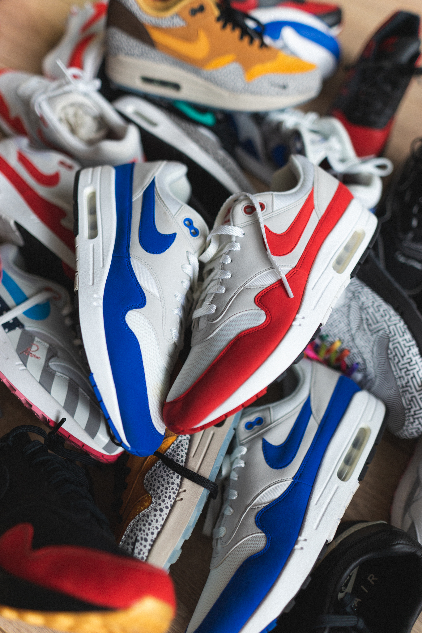 Happy birthday to the .  Is the Air Max 1  Tinker Hatfield\s greatest design? 