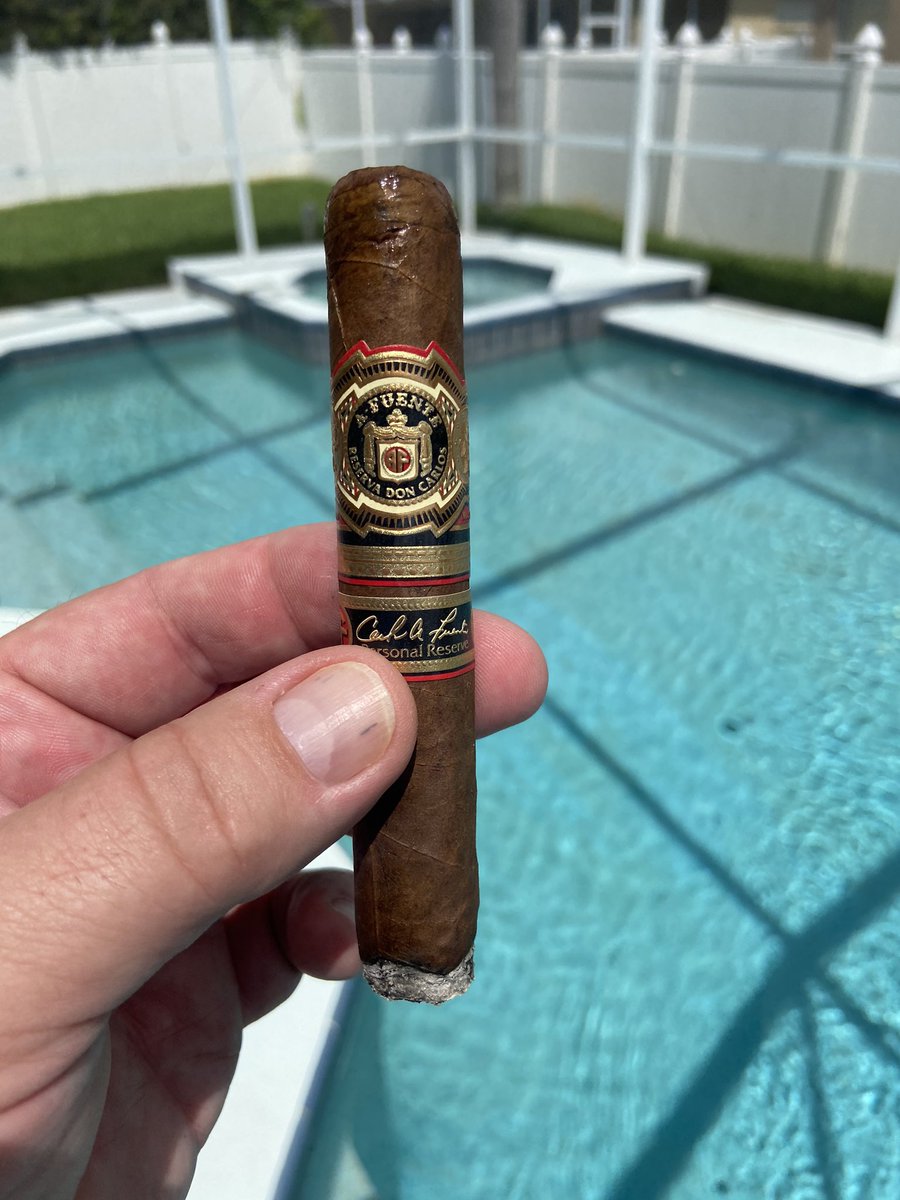 Mhamlin53's tweet photo. I was supposed to be in Queens, NY for a weekend of family and baseball to watch my boy, @Pete_Alonso20 Let’s go Mets!  However, I’m “stuck” in Tampa Bay. The struggle is real folks!  Stay healthy! https://t.co/tAWrh58uNa