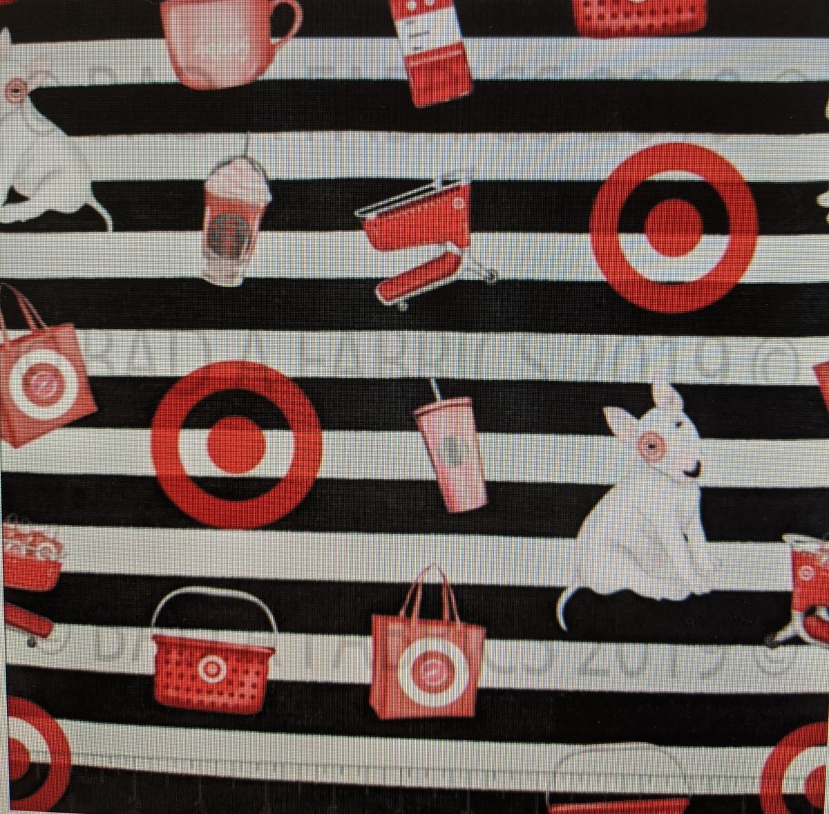 jennhrtm's tweet photo. I've been making masks for family, friends, team members, and those who are more vulnerable to COVID-19. I am SO tempted to buy this fabric and see my little heart out ❤️ @Target 🎯 #WorkSomewhereYouLove https://t.co/MvC9barKK0