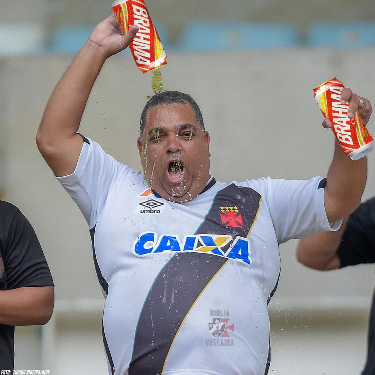 bibliavascaina's tweet photo. Autoridades: O futebol vai voltar

Eu indo pra Barreira https://t.co/FRjtUnFxw6