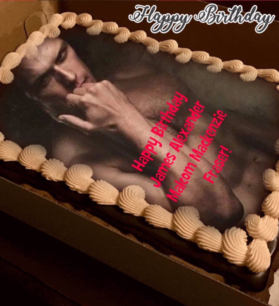 CItsmait's tweet photo. #HappyBirthdaySamHeughan https://t.co/MlrmxpK1GK