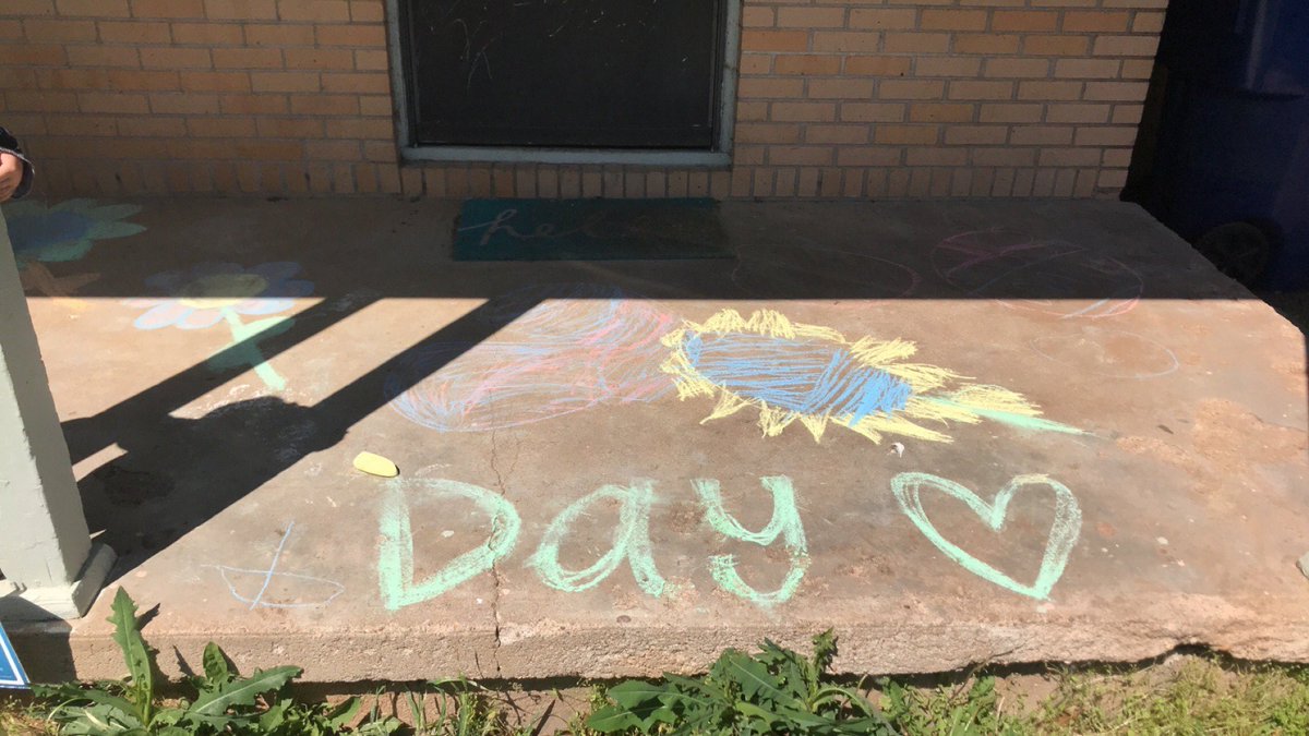 dhs_kay's tweet photo. SO to @Baaayyyllleeeee and her niece and nephews for taking on the #MayDayChallenge! It looks gorgeous! #DHSKAY https://t.co/b7ihgsiMhU