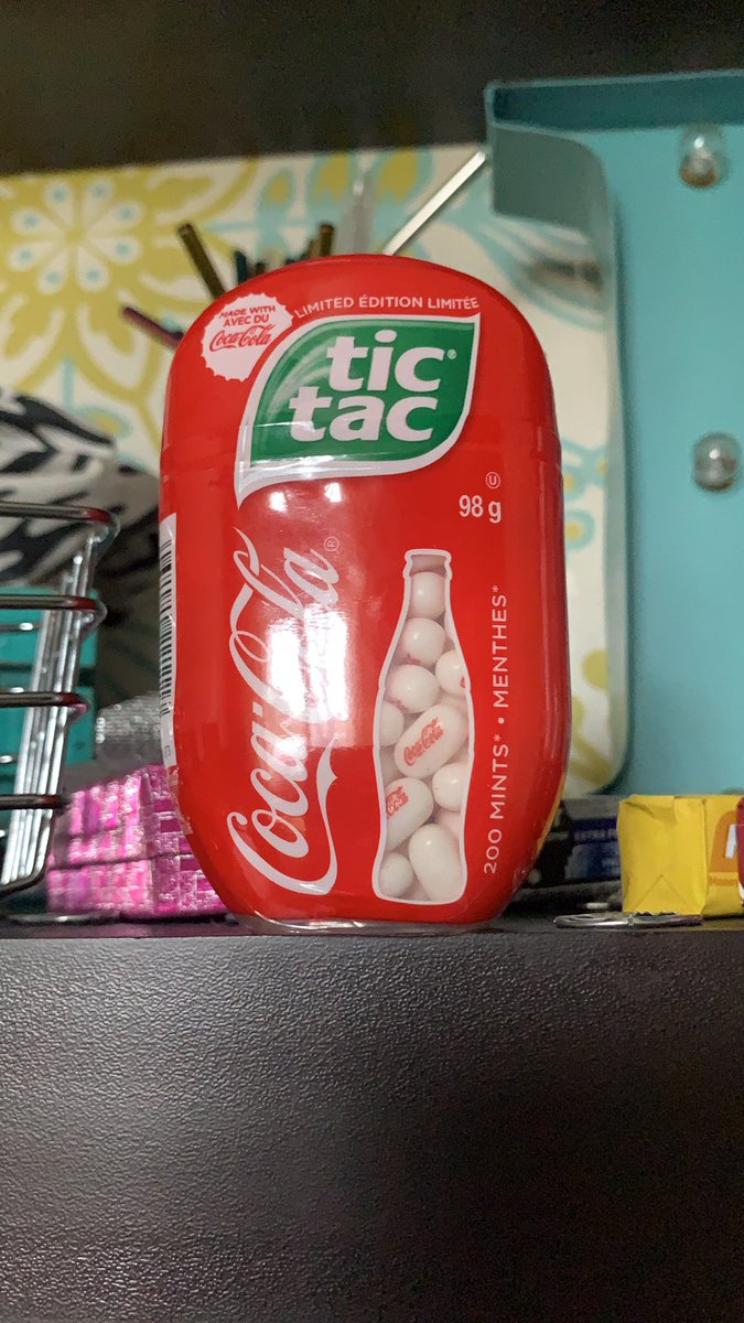 hellbully626's tweet image. Tasty cola mints mmmmmm