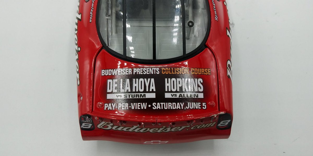 @dalejr ran a special decklid for the @CocaCola 600 in 2004. The @OscarDeLaHoya @therealbhop Collision Course presented by @Budweiser on Pay-Per-View by @HBO. Dale Jr finished 6th in the event and retained the points lead.