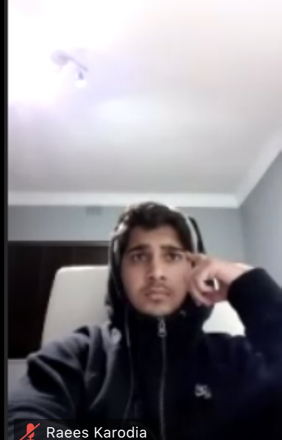 uzair_soobader's tweet photo. Based on a video call, how old would you say Raees is? 60 or 16? https://t.co/Z4KQ1QkfIg