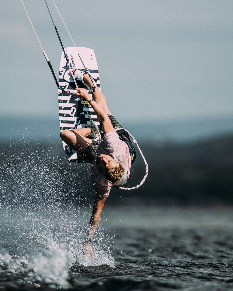 corewatersport's tweet photo. #CHOICE3. Made to spice up your freestyle side. πΆοΈ
Steven Akkersdijk
π·@thomasburblies
#corekites #freeride #freestyle #tbt #gokiting https://t.co/8tivl5zqaR