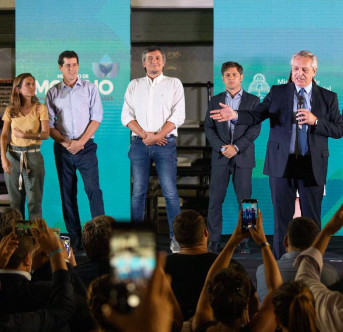 View image on Twitter