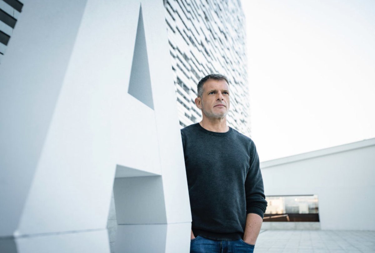 Il 1 maggio 2020 su <a href="/raicinque/">Rai5</a>​ alle ore 21:15 dalla Cavea del <a href="/maggiomusicale/">Teatro del Maggio</a>​, andrà in onda il nuovo mosaico narrativo di <a href="/stefanomassini/">Stefano Massini</a>​ dal titolo "Sul lavoro fondata – Persone, mestieri, pensieri" !!!!  levento.eu/2020/04/30/sul…