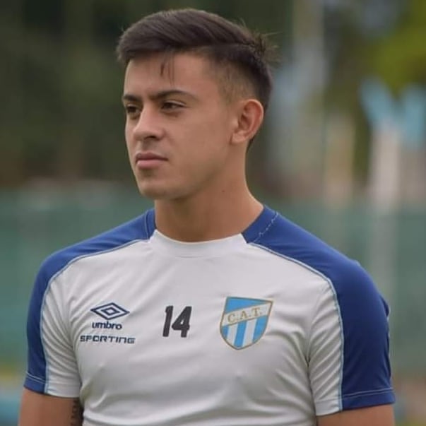 PUCAT15's tweet photo. #ReservaSAF: [Mundial] de Goles | 

Los colegas de @DivisionReserva hicieron su propio #Mundial 🏆 ⤵️⤵️⤵️

https://t.co/2M56K9OySu

📸: @DivisionReserva
📝: Enrique Figueroa 

#Reserva #MundialDeGoles #ElegiElDelOreja #RamiroRuizRodriguez

#AlaReservaSAFLaVivisEnPUCAT ⚽🏆👦 https://t.co/W26dma6ln0