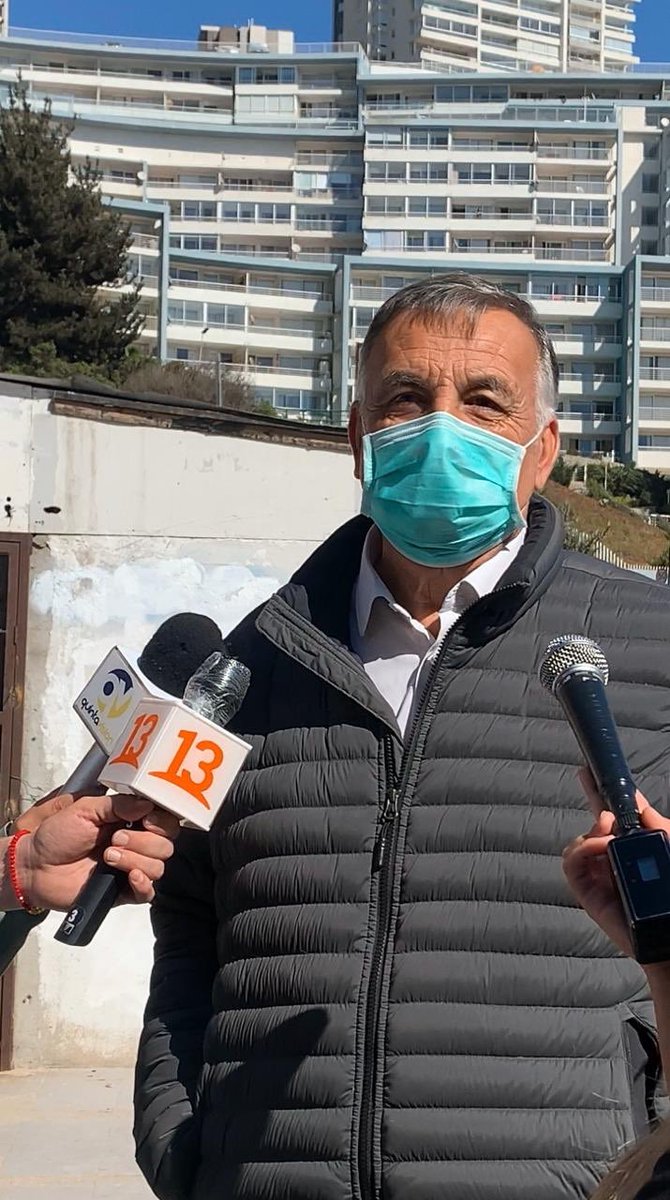 sumonteoficial's tweet photo. Mientras los medios de comunicación a nivel nacional están preocupados de la reapertura del Mall Apumanque, los regionales y de la Comuna dan espacio a las preocupaciones locales entorno al conoravirus, gracias por la cobertura  #QuedateEnCasa @alertaconcon https://t.co/HxinFxSqu0