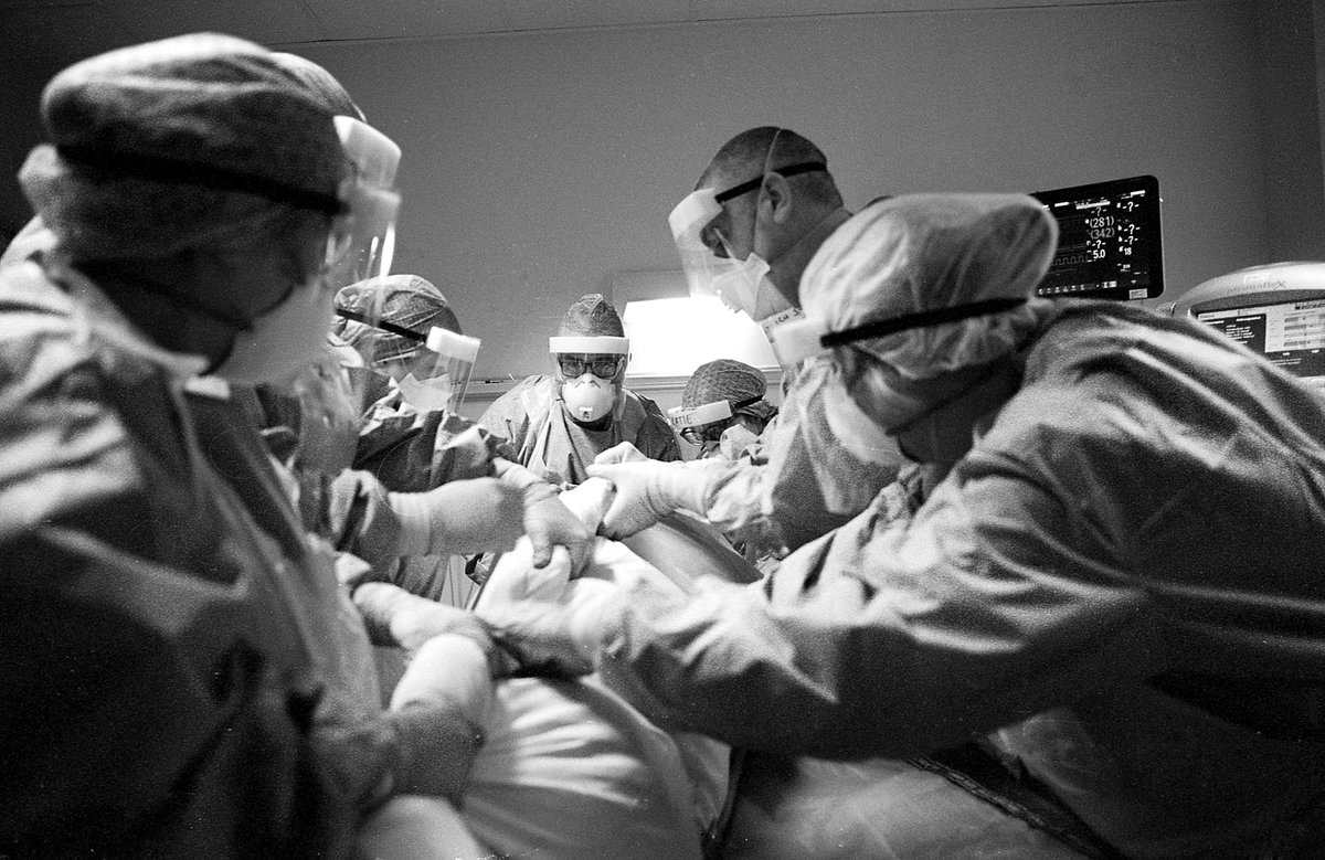Christopher James Bobyn (@chrisbobyn) on Twitter photo Tonight on <a href="/BBCScotNine/">The Nine</a>, go behind the scenes of a Scottish ICU's 12 hour nightshift, fighting the Coronavirus pandemic.
A purpose shot TV photo essay, on analogue film, for
<a href="/BBCScotlandNews/">BBC Scotland News</a> <a href="/bbcnews/">BBC News (UK)</a>
#coronavirus #thenine Tonight on <a href="/BBCScotNine/">The Nine</a>, go behind the scenes of a Scottish ICU's 12 hour nightshift, fighting the Coronavirus pandemic.
A purpose shot TV photo essay, on analogue film, for
<a href="/BBCScotlandNews/">BBC Scotland News</a> <a href="/bbcnews/">BBC News (UK)</a>
#coronavirus #thenine