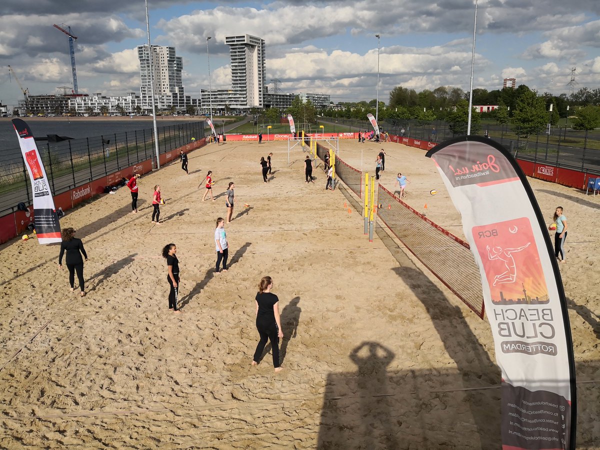 Anderhalvemeter beachvolleybal