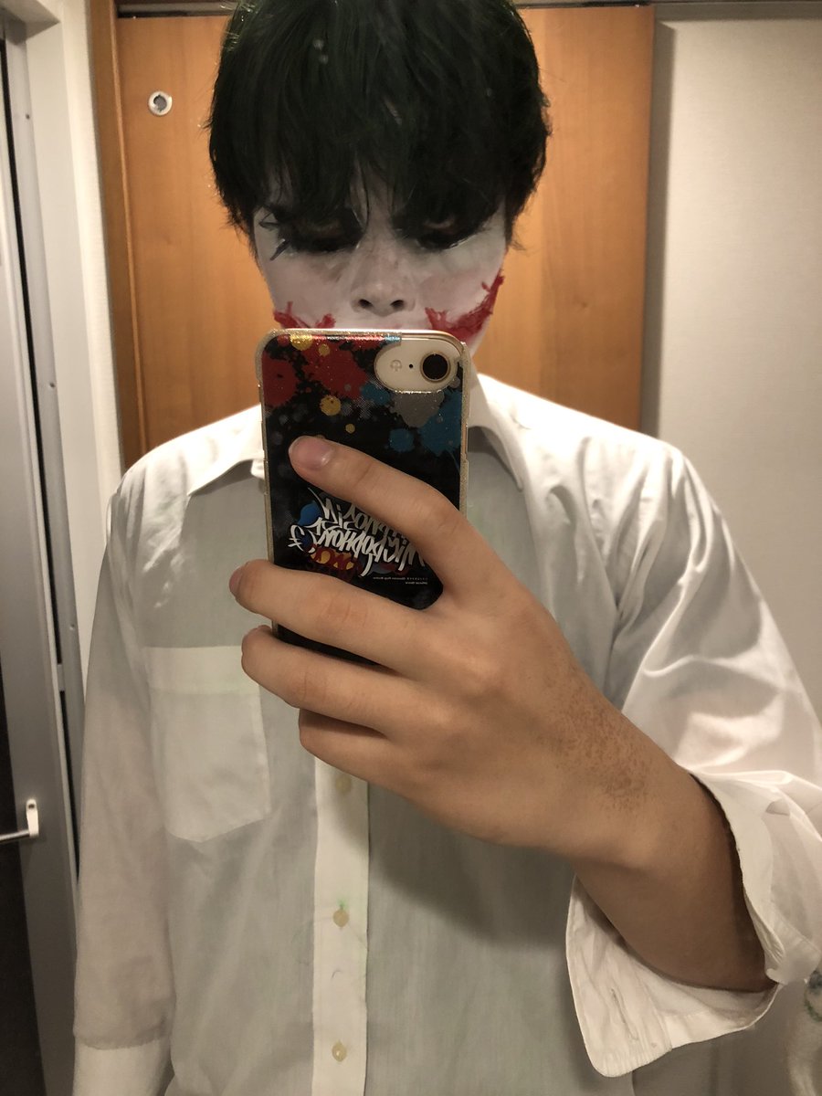 JAY_FGO_0803's tweet photo. 人と会えない連休だからこそ1人でできることを。前からやりたいと思ってたコスプレを…楽しかった…！
クオリティの低さにはご勘弁を🙏 https://t.co/Yu1O0xVa4A