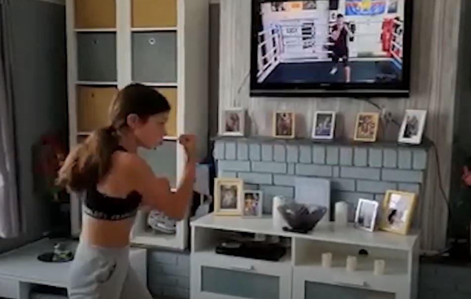 England_Boxing's tweet image. WATCH AT 7.30PM 🥊 📽️

The premiere of @mattwindlepoet's video poem in support of our #KOCOVID19 campaign 🙌 

It's superb - and well worth a listen 🔊