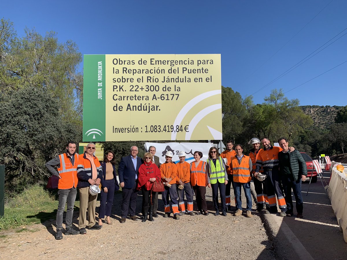 AzulRepair's tweet photo. Gran equipo y una grata experiencia con el programa AZUL INTEGRA.  
https://t.co/9xqrB3PBgl

#basf #masterbuildersolutions #asociaciondir #fhecor #consejeriafomento #cruzroja #jaen https://t.co/sN1ZxpzKeQ