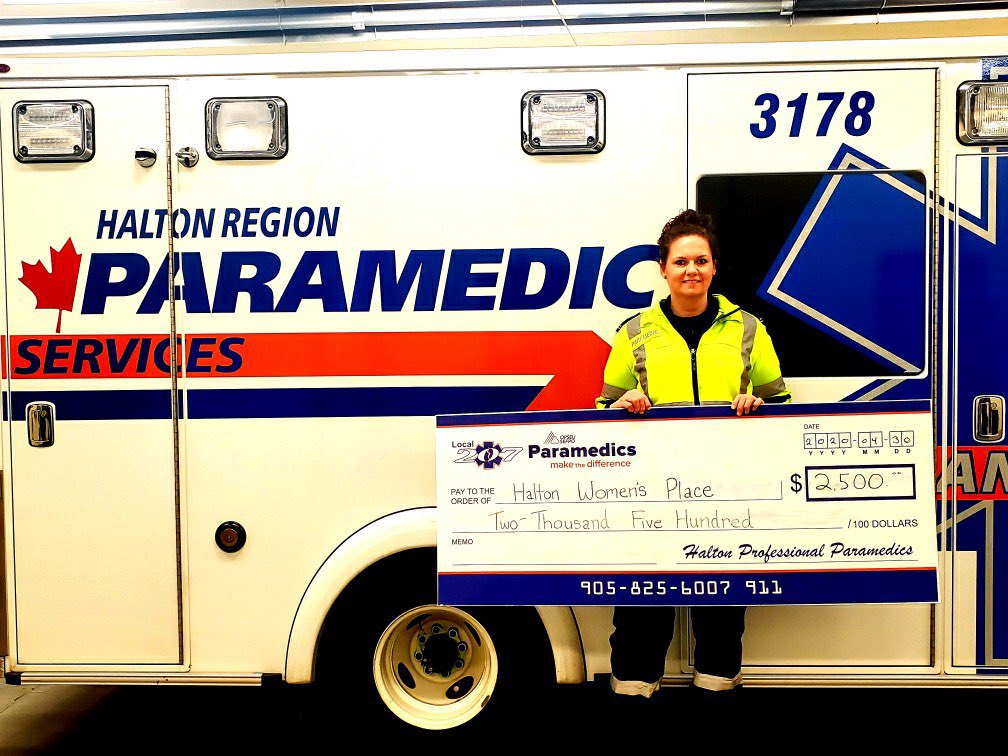 HaltonMedics207's tweet photo. We know that it is difficult times for many in our communities. We also know there is increase risk and rise of domestic violence due to #COVIDー19 . Halton Paramedics raised $2,500 in support of @HaltonWomensPl and the crucial work they are doing. Thank you for all you do! https://t.co/PEu492IK80