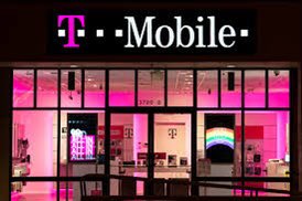thayesnet's tweet photo. T-Mobile Donating Nearly 40,000 Phone Chargers to Hospitals Nationwide in Latest COVID-19 Relief Effort.......Thank you Doctors, Nurses &amp; hospital workers. https://t.co/E95woWPonu