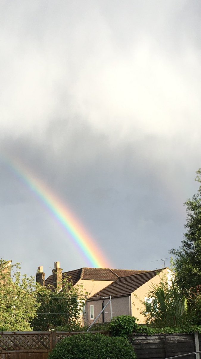 JoolsFox's tweet image. A lovely rainbow this evening. I can see all 3 colours ⁦@colourblindorg⁩