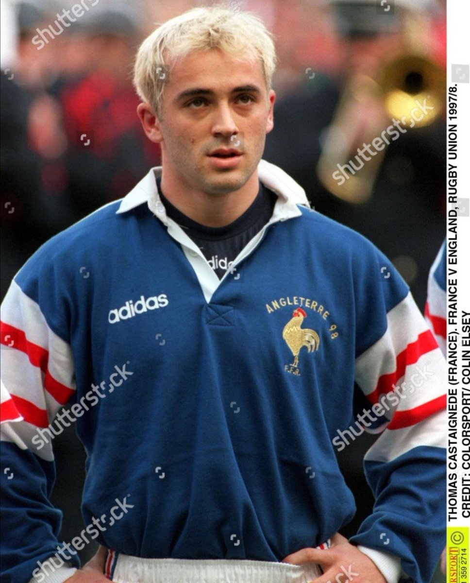 DarrenHowells2's tweet image. Thanks @RichGreig82  for the nomination. Post 4 rugby players that made you fall in love with the game or continue to make you love the game. I nominate @emarkdavies @Ceri_Wyatt @Gladwin1980 @lloyd12phillips