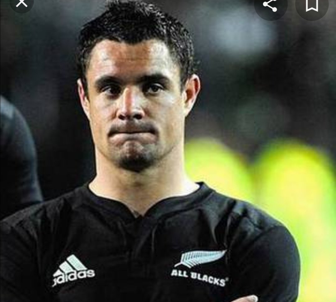 DarrenHowells2's tweet image. Thanks @RichGreig82  for the nomination. Post 4 rugby players that made you fall in love with the game or continue to make you love the game. I nominate @emarkdavies @Ceri_Wyatt @Gladwin1980 @lloyd12phillips