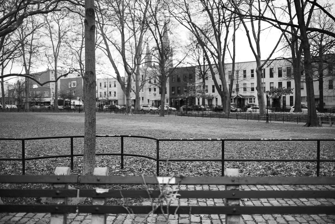 celestegph's tweet photo. New series: “Broken hearts”
.
.
.
#documentaryphotography #streetphotography #womanphotographer #blackandwhitephotography #digitalphotography #nikond750 #greenpoint #greenpointbrooklyn #nyc #brokenheart #jacob #memories https://t.co/gShgepccWd