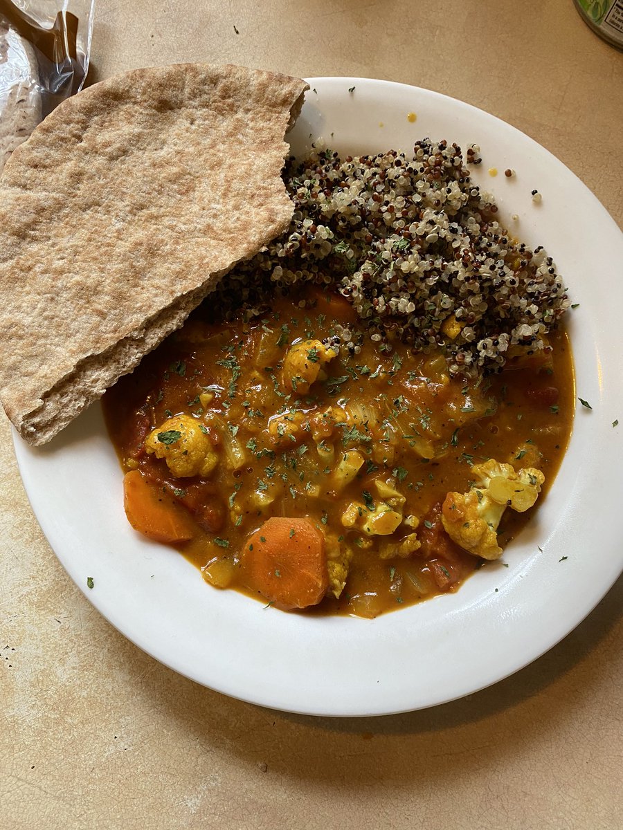 oore456's tweet photo. curry food porn , thx to this quarantine ive mastered my recipe 🤤 https://t.co/utcPv5C0pB