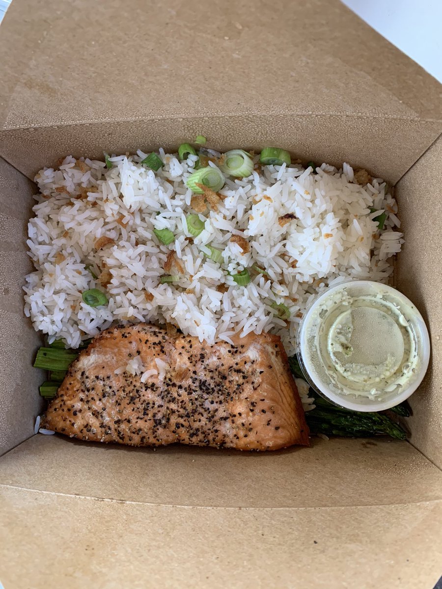 cbLRSD's tweet photo. Yummy yum yum! M.Mousseau can’t wait to taste this meal. Ça sera bon!!! #CBVirtualSW #Vertvalefaire 💚 https://t.co/0iKoZ4mgMk