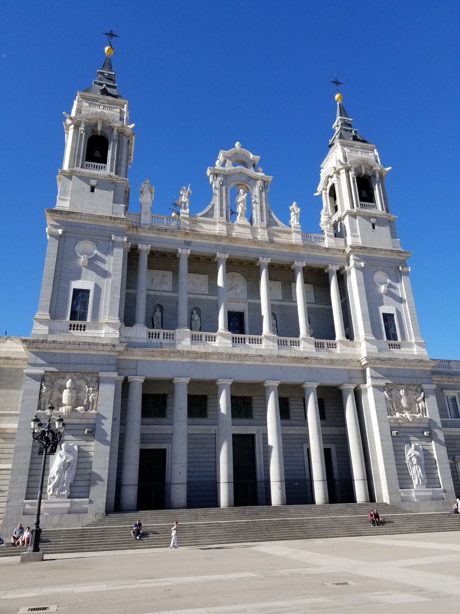 sowewander's tweet photo. M for #Madrid. And what to do in a day in the city: https://t.co/0W1YHfU8ZE #AlphabetAdventures https://t.co/FO50M9AHlD