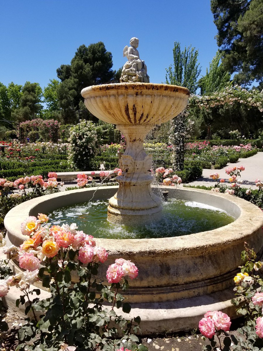 sowewander's tweet photo. M for #Madrid. And what to do in a day in the city: https://t.co/0W1YHfU8ZE #AlphabetAdventures https://t.co/FO50M9AHlD