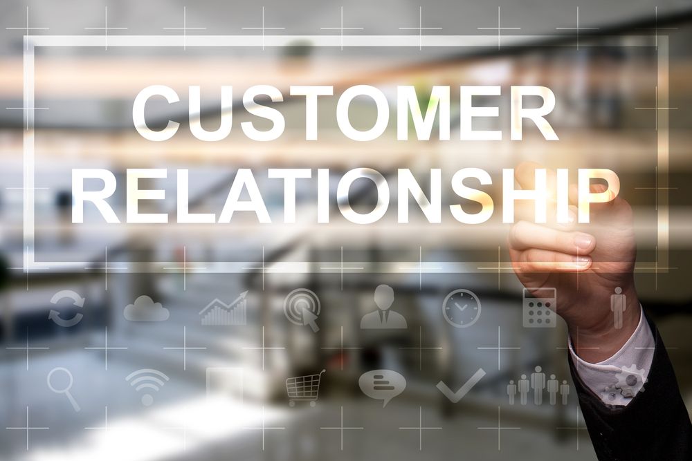 Companies are turning their loyal customer base to drive customer experience with community engagement. Let's see how this is all possible. buff.ly/2Fh5r6e #CX