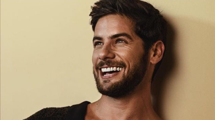 Peru_Noticias's tweet photo. Andrés Wiese es el primer peruano nominado al rostro más bello del mundo donde compite con Chris Evans El actor Andrés Wiese demostró su orgullo por representar al Perú en la lista "The 100 Most Beautiful Faces", que realizan TC Candler &amp;... https://t.co/CopHo6B2K7 #PerúNoticias https://t.co/beh6SHP5qA