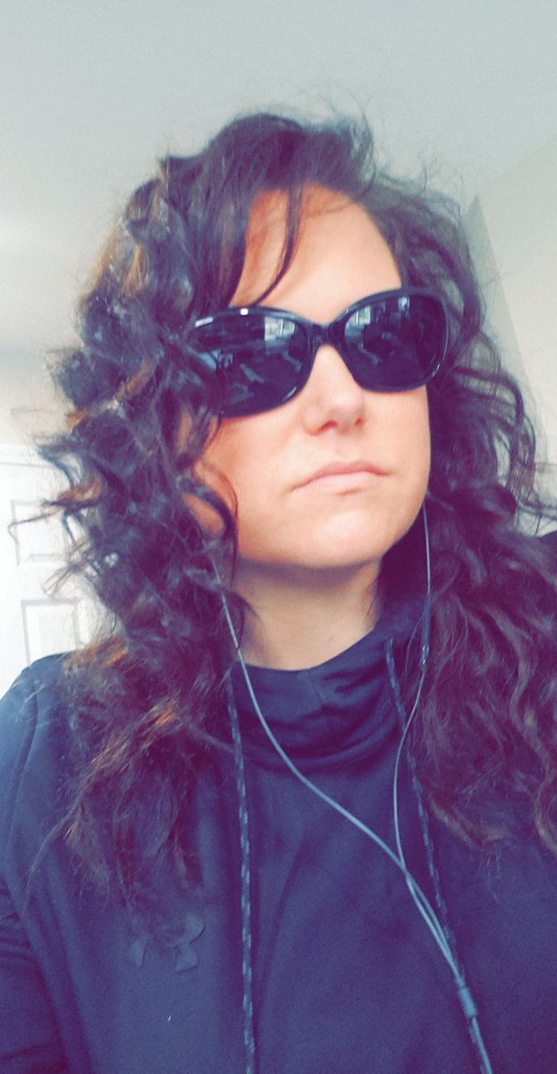 ScottMSTeam7B's tweet photo. Sunglasses Day for Virtual Spirit Week! Rocking the Shades in and out of the house! (Patio of course) 😎 @guidance_ms @SMSHammond #Connections #SchK12 https://t.co/DRIT9OSG5h