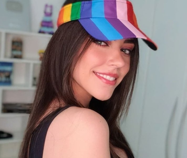 MileEsquierdo's tweet photo. E quando vc provar do problema,não vai mais querer saber a solução dele 💖🇦🇺 https://t.co/Ja3PJEqHlJ
