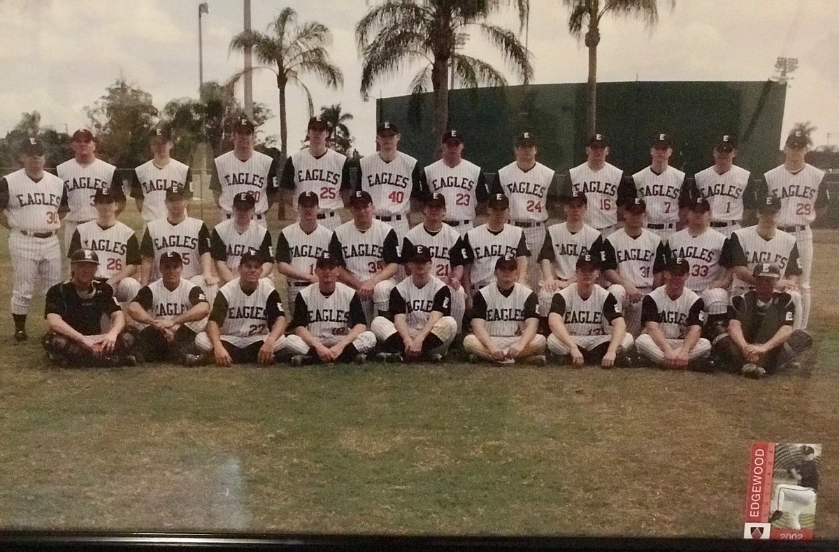 mchill09's tweet photo. 2002 FL trip, #myfirsttweetever, #imold https://t.co/JNMqMvaj2Q