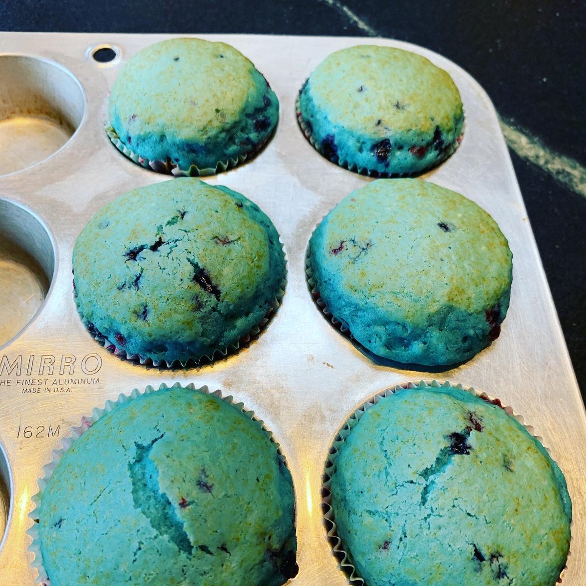 jodilb5's tweet photo. Blue-berry for Gerry’s! @CafeGerry @Hersey_SOS #12daysofgerrys https://t.co/sPgJ5G0CUa