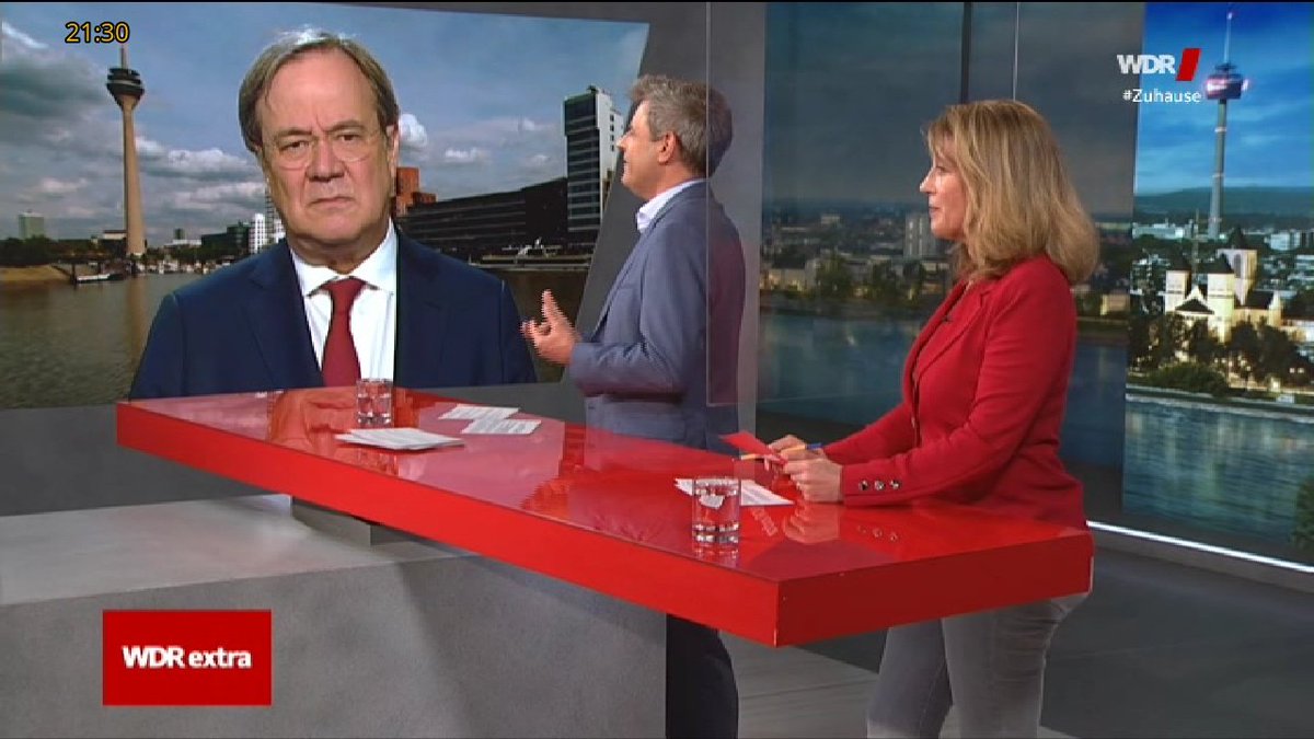 HantkePeter's tweet image. .. klassische Trippelmoderation. 

#wdrextra