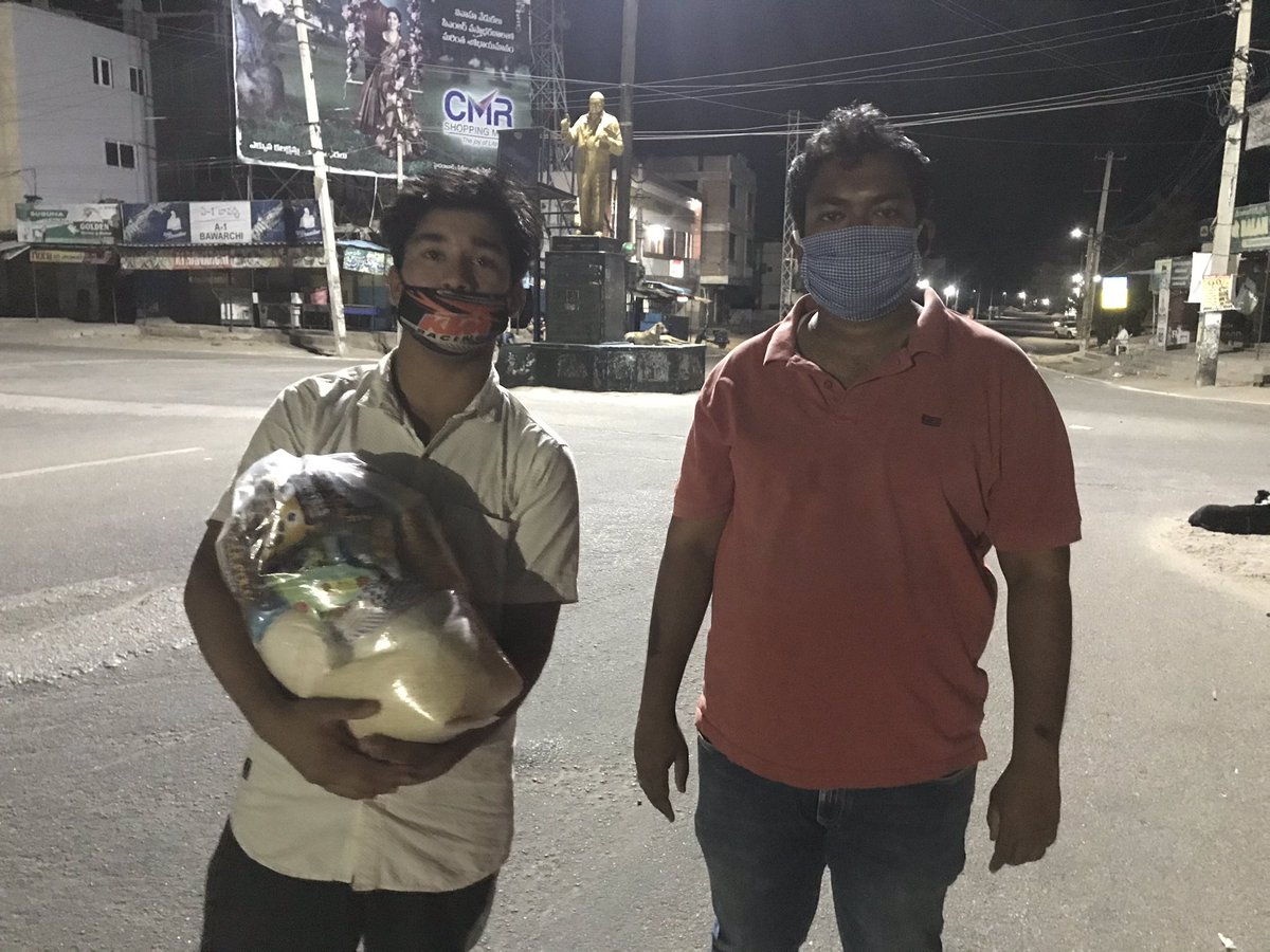 lets_foundation's tweet photo. Request from @BhupalV6 #9.10PM Night about migrant labour Nepal facing problem for ration in @Keesaraps.
By #9.40PM we have provided him with essential kit along with @AkashAg31563045.

@RachakondaCop @ShantaThoutam @pallavipriya_ @manthriji @HiHyderabad @swachhhyd @KTRTRS https://t.co/U3X2BcNF3C