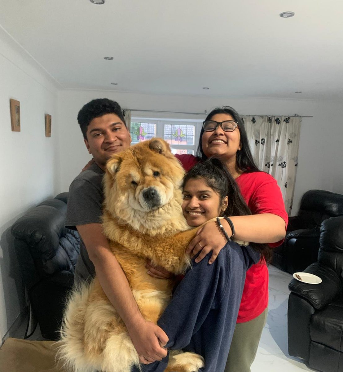 onalixx's tweet photo. family photos 🤝 me falling to my death x https://t.co/Ys2zTba5iP