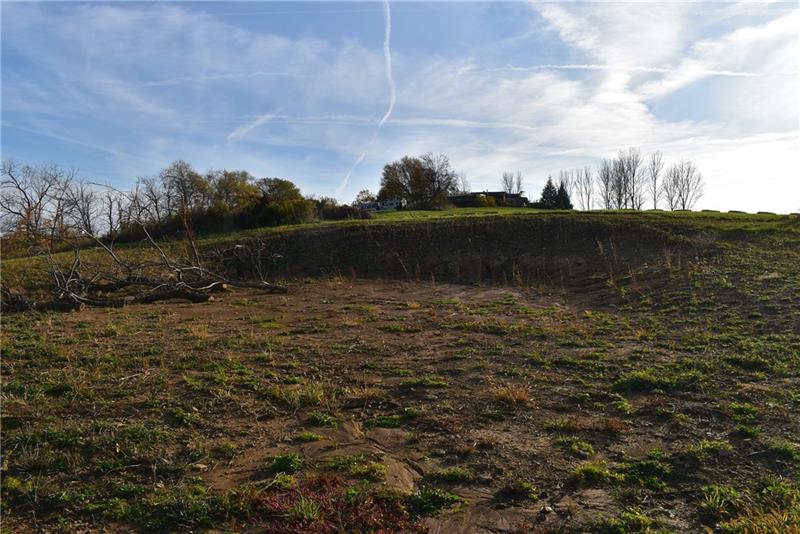 Remax_Community's tweet photo. Shelly Moore would love to show you the #listing at 57 Dry Ridge Road #DonegalTwp-Wsh #PA  #realestate https://t.co/ipP1RMGS8c https://t.co/jRCtONwKeC