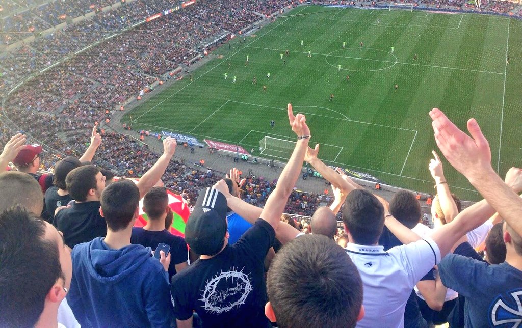 UltrasAccountOF's tweet photo. Viajazo de Indar Gorri a Barcelona | Camp Nou
TEMPORADON de los ultras osasunistas en la 2013/14
FCBarcelona - C.A.Osasuna. (16.3.2014)
#IG87 https://t.co/K9wGk74Z5x
