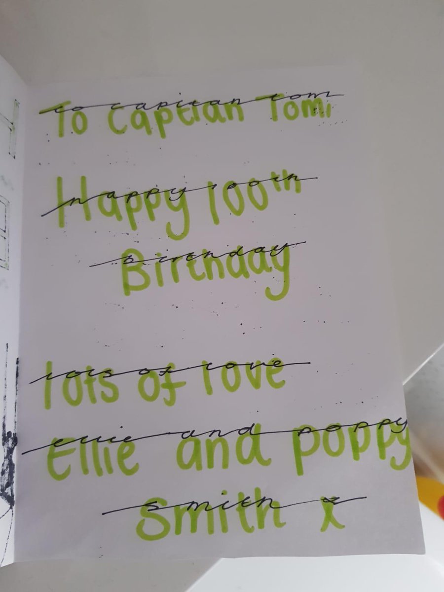 smaaanews's tweet photo. A beautiful card for Captain Tom (Y6) #makeacardfortom https://t.co/9zw9v3QLyf