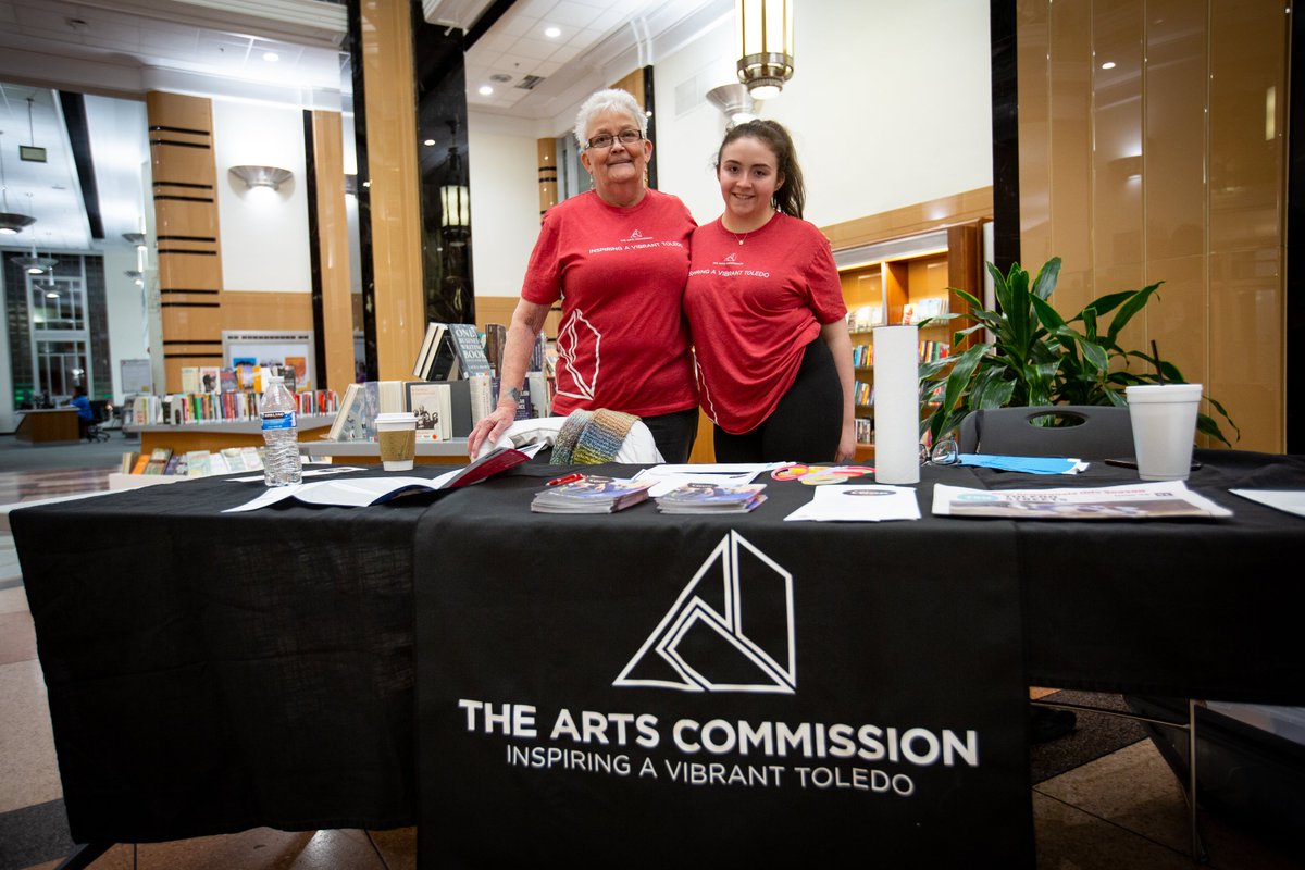 ArtsCommission's tweet photo. The Arts Commission relies on an amazing group of volunteers to deliver our programming each year - from the Art Loop, to the Momentum festival, to fundraising events like The Mix. We couldn’t do it without our volunteers. Thank you for all that you do!  https://t.co/WeGbaexVcw https://t.co/bol389C9xZ
