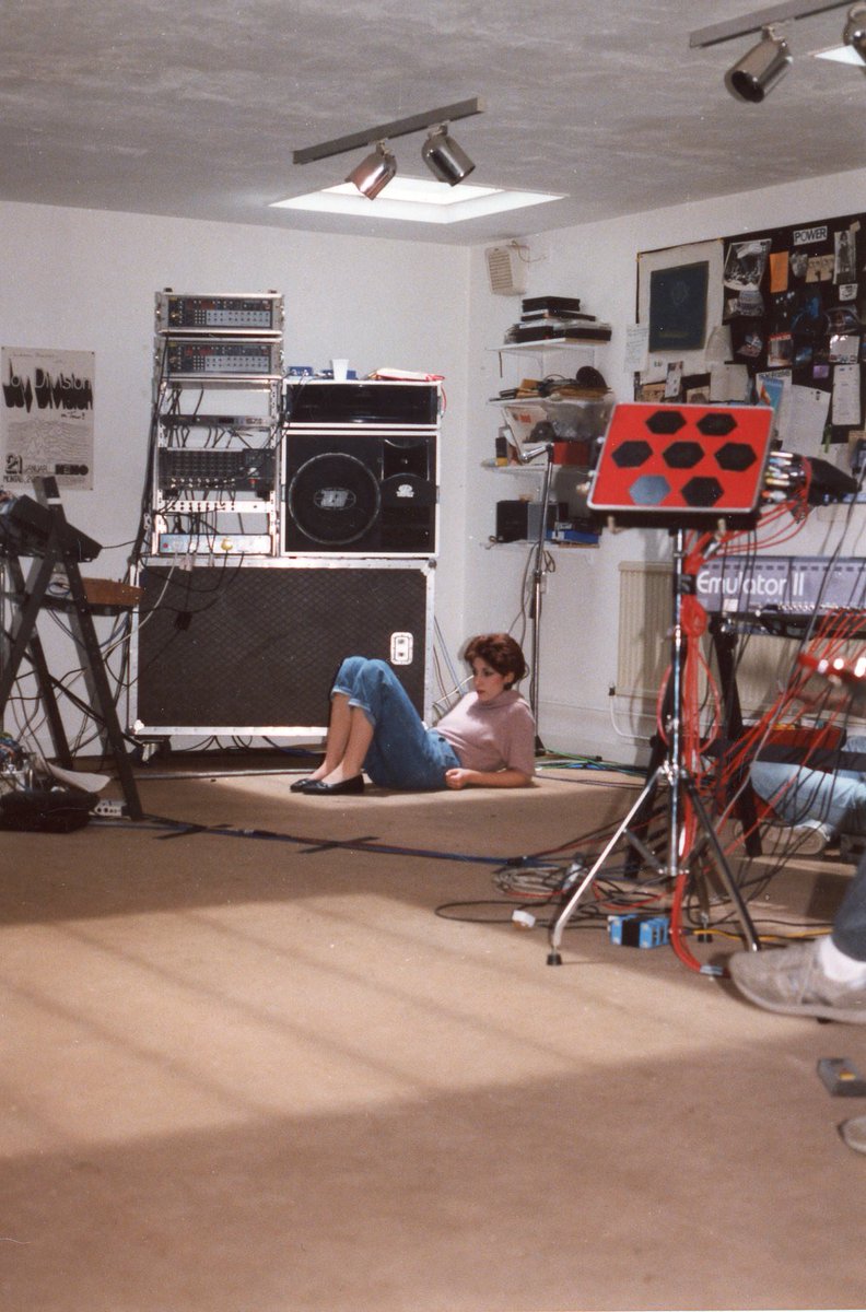 70s 80s 90s Music (@70s80s90s_music) on Twitter photo RT <a href="/stephenpdmorris/">stephen morris</a>: Gillian relaxing at Cheetham Hill rehearsal room. It looks quite nice inside? Perfect Kiss video shoot March 1985 RT <a href="/stephenpdmorris/">stephen morris</a>: Gillian relaxing at Cheetham Hill rehearsal room. It looks quite nice inside? Perfect Kiss video shoot March 1985