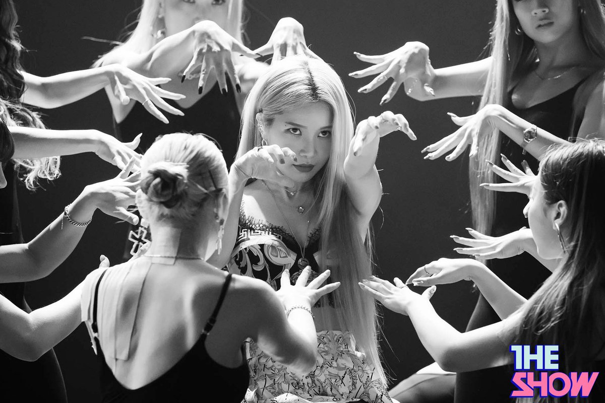 solar pics (@kyongsunarchive) on Twitter photo 
