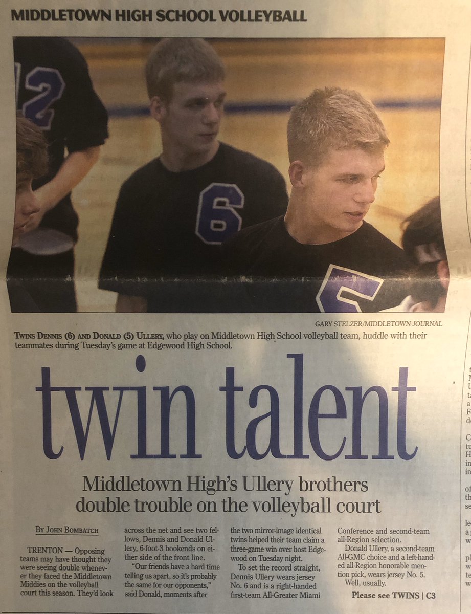 MiddiesV's tweet photo. Throwback Thursday two great volleyball players.  @MiddletownOH @midtownmiddie @gmcsports  @MHSMiddieTweets https://t.co/3OAig1gcjo