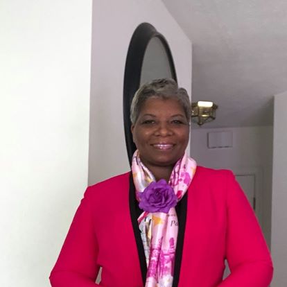 BassettePandas's tweet photo. Congratulations Ms. Valerie Singleton- Bassette Elementary School Support Employee of the Year!!! 
Thank you for all you do for our students, staff, and parents! @HCS_TitleI @HamptonCSchools https://t.co/kI4AoFcH1S