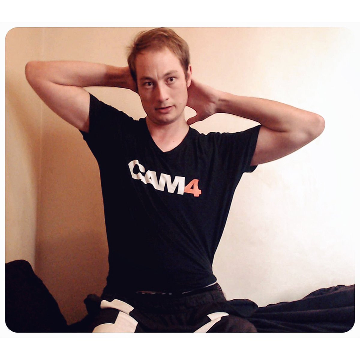 CalabEden's tweet photo. Will be most likely be on #cam4 soonish!! ππππ
#guyfun
#webcamchat
#guycam https://t.co/vDayBDxQx3