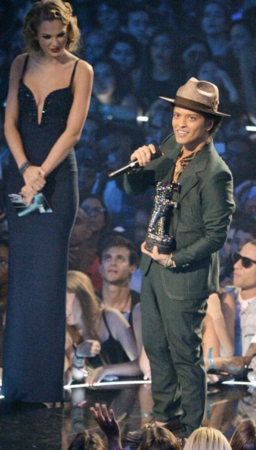 kellyreickhoff's tweet photo. @__marybyrne @CaucasianJames Never forget https://t.co/yVNGMknG6c