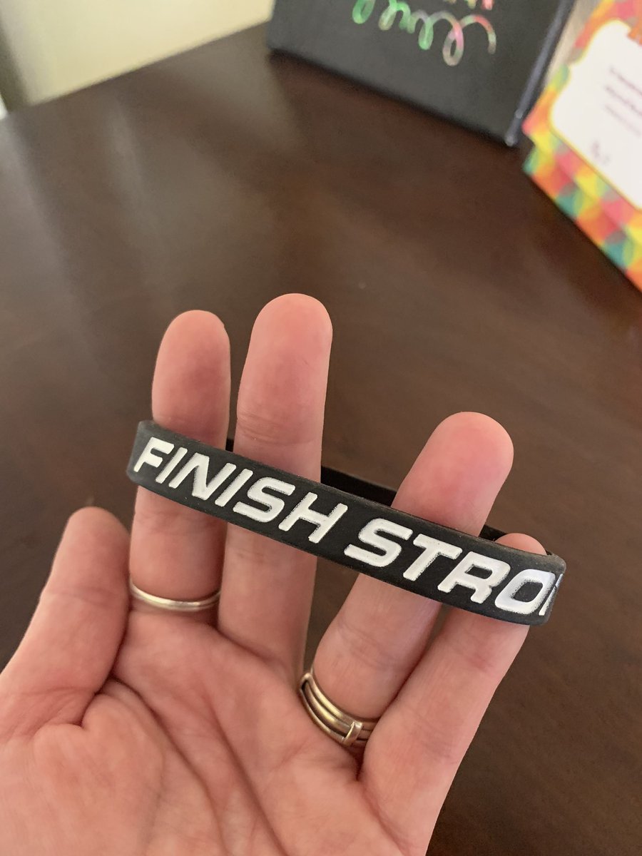 Katie_Adlong's tweet photo. Connecting with my students through our year long saying... it doesn’t matter what you do.. FINISH STRONG! #cisdrocks @GreenwaysIntSch @tobyjking @RussReneau https://t.co/jju1GJ5RU4